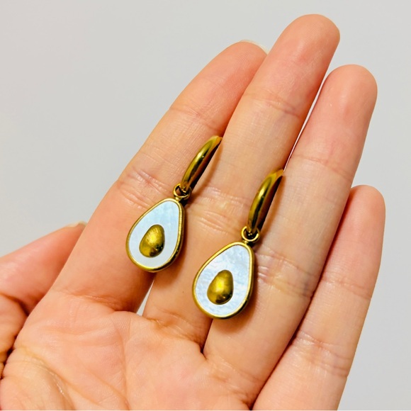 🌟Buy 1 Get 1 FREE Vermeil gold hoop earrings gold plated on stainless steel - Picture 6 of 13